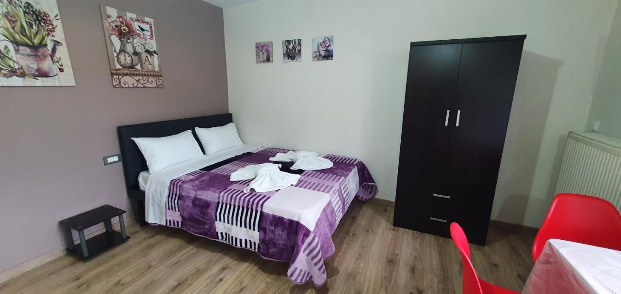 Chris Rooms Калампака Экстерьер фото